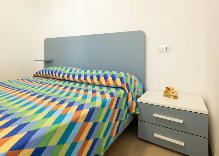 Centonze Apartment *